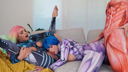 Now we're going to study the anatomy of a penis!