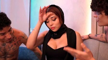 Mourning is no reason to give up threesomes