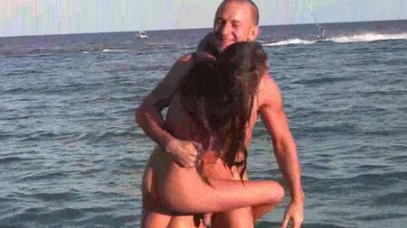 Shows the girl a member