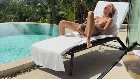 Lonely cunt's vacation