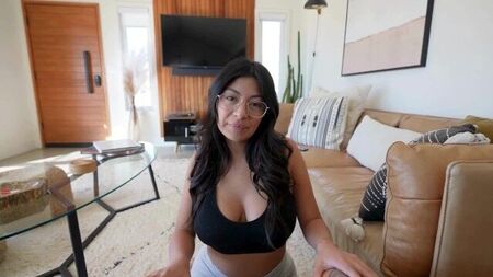 Want to know what Latinas are famous for?