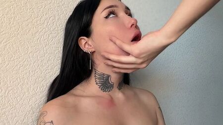 She sucks like she's trying to win a prize