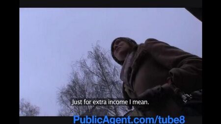 Street girl took in her mouth for money