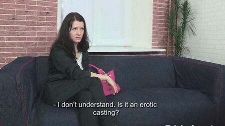 Agent fucked a girl for 700 euros at a casting