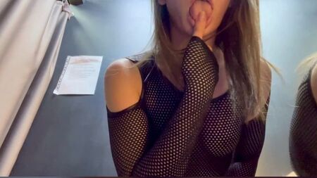 Risky masturbation in fitting room