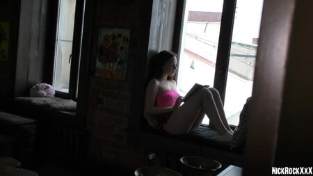 Accidentally fucked my step sister's friend with a round ass !