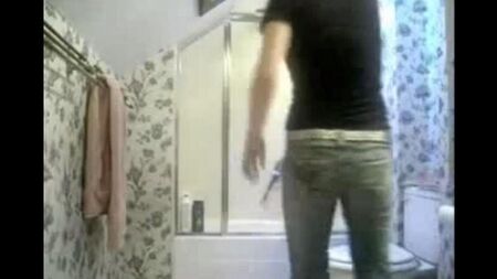 Hidden camera in the toilet caught what I need