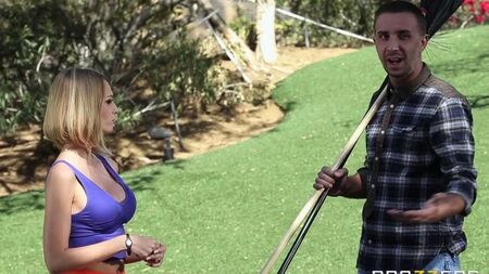 The young gardener fired the daughter of a rich owner