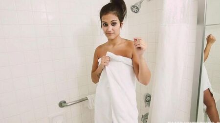 Naked beauty in the shower and first -person sex
