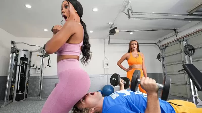 Gimnasio - Direct-2-Face Vabbing Squats - XXXi.PORN Video