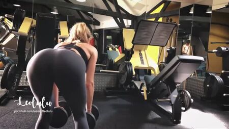 Workout Turns to a Hard Fuck in the Gyms Toilets Leolulu Pornhub