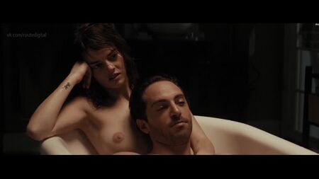 Samara Weaving Nude - Last Moment of Clarity (2020) 1080p Watch Online / Самара Уивинг - Момент истиныWeb