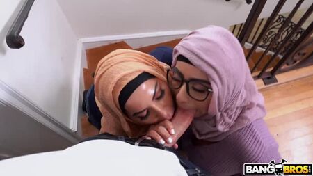 Julianna Vega, Violet Myers [ SalfetkaHD21+ ][ HD 720, Threesome, Big Ass, Big T