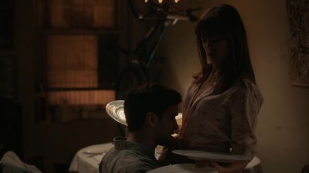 Ella Purnell Nude - Sweetbitter s01e03 (2018) HD 1080p Watch Online