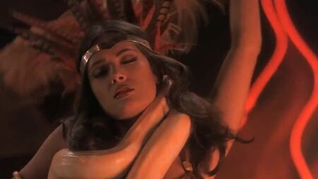 From Dusk Till Dawn - Tito Tarantula - After Dark -Salma Hayek - (HD)