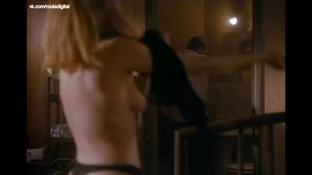 Marg Helgenberger Nude - Tales from the Crypt (1991) s3e12 Watch Online