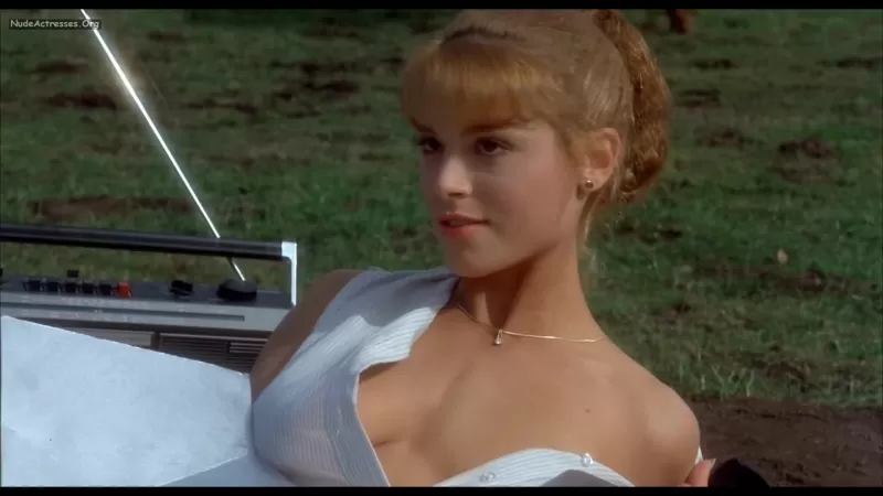 800px x 450px - Betsy Russell Nude - Private School (1983) HD 1080p - XXXi.PORN Video