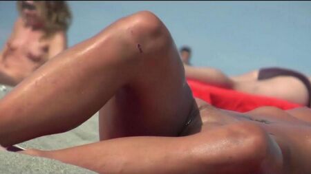 Naked girls nudists
