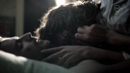 Antje Traue Nude - Weinberg s01e01 (2015) HD 1080p