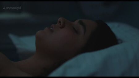 Geraldine Viswanathan Nude (covered) - Hala (2019) HD 1080p Watch Online / Джеральдин Вишванатан - Хала