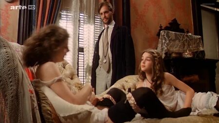 Susan Sarandon Nude - Pretty Baby (1978)