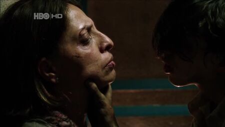 Veronica Falcon in Sr Ávila S01E01-02