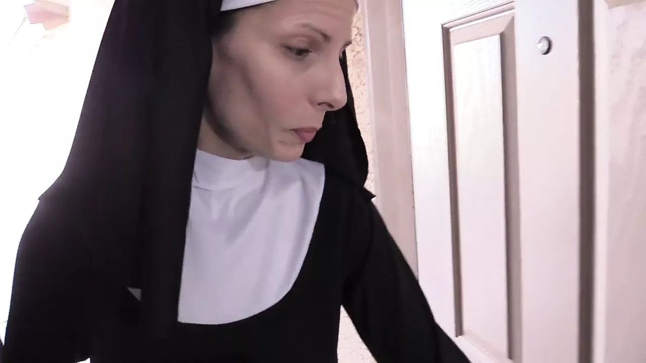 Wife Crazy nun fuck in stocking - XXXi.PORN Video