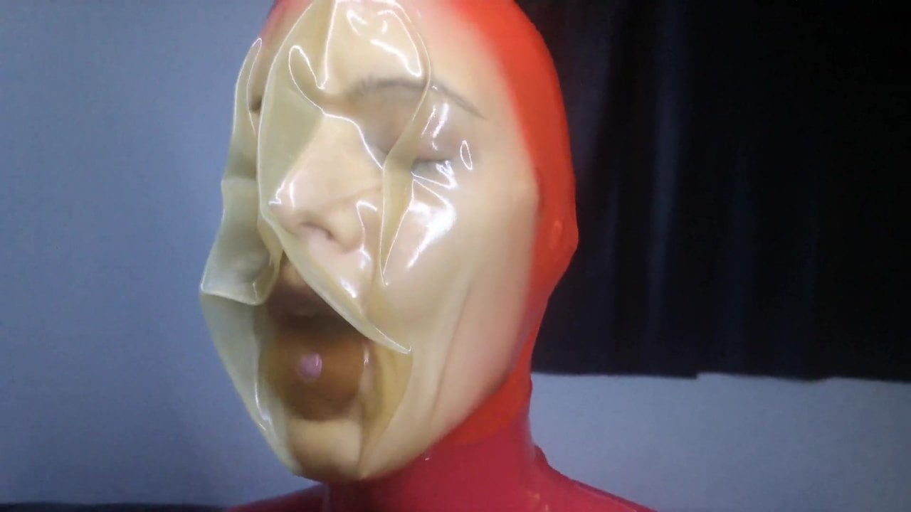 Latex Breathplay Mask - XXXi.PORN Video