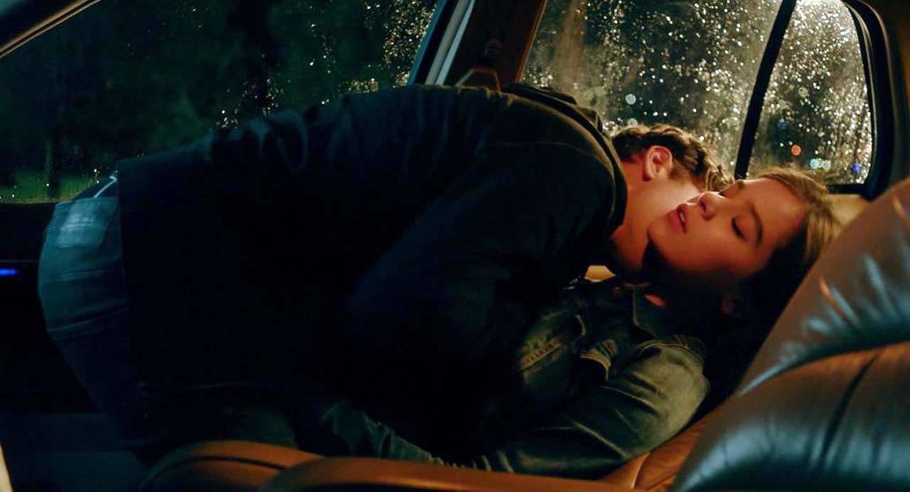 Hailee Steinfeld Sexy Scene On ScandalPlanet.Com - XXXi.PORN Video